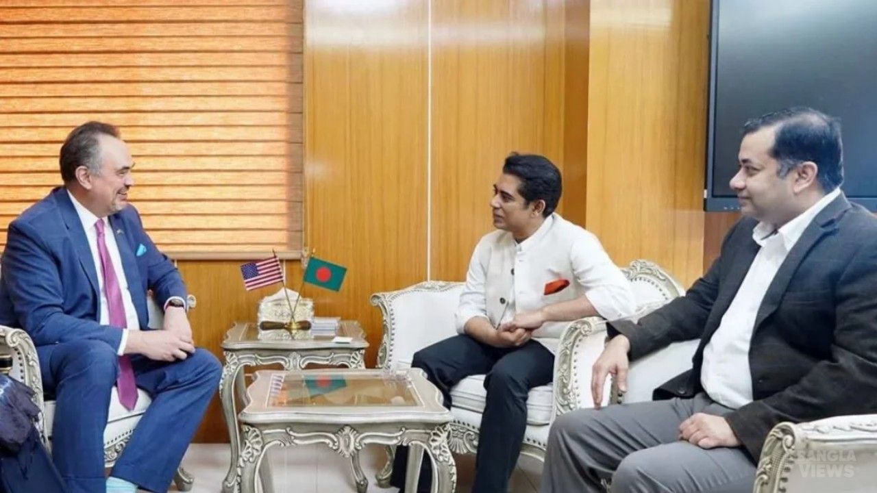 গণমাধ্যম নিয়ন্ত্রণের কোনো ইচ্ছা সরকারের নেই: তথ্যমন্ত্রী